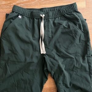 Figs Men’s scrub bottom joggers Size Medium